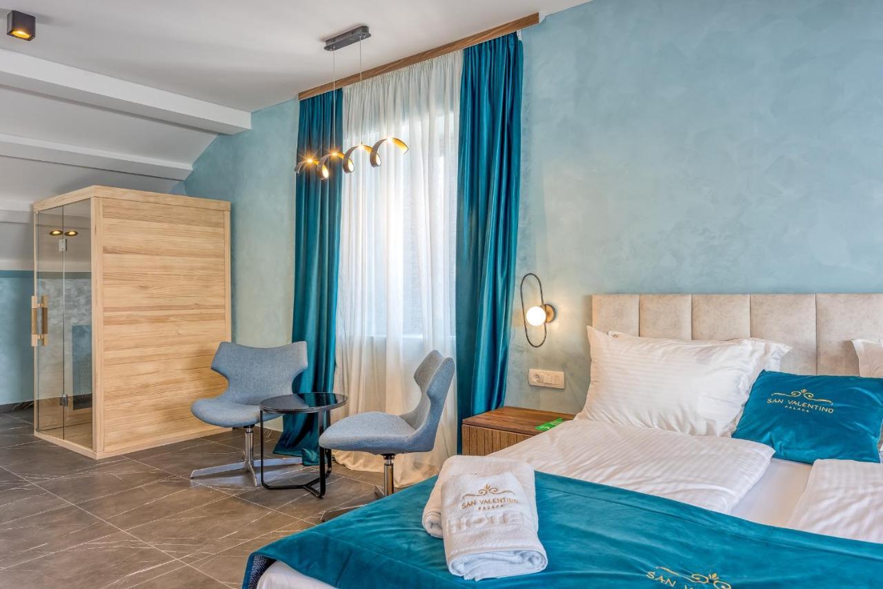 אפרטהוטל אומאג San Valentino Palace מראה חיצוני תמונה